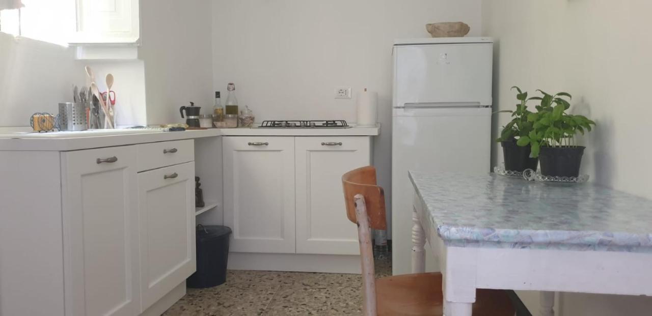Appartamento Nel Borgo Con Splendida Vista Sul Mare Cervo Luaran gambar