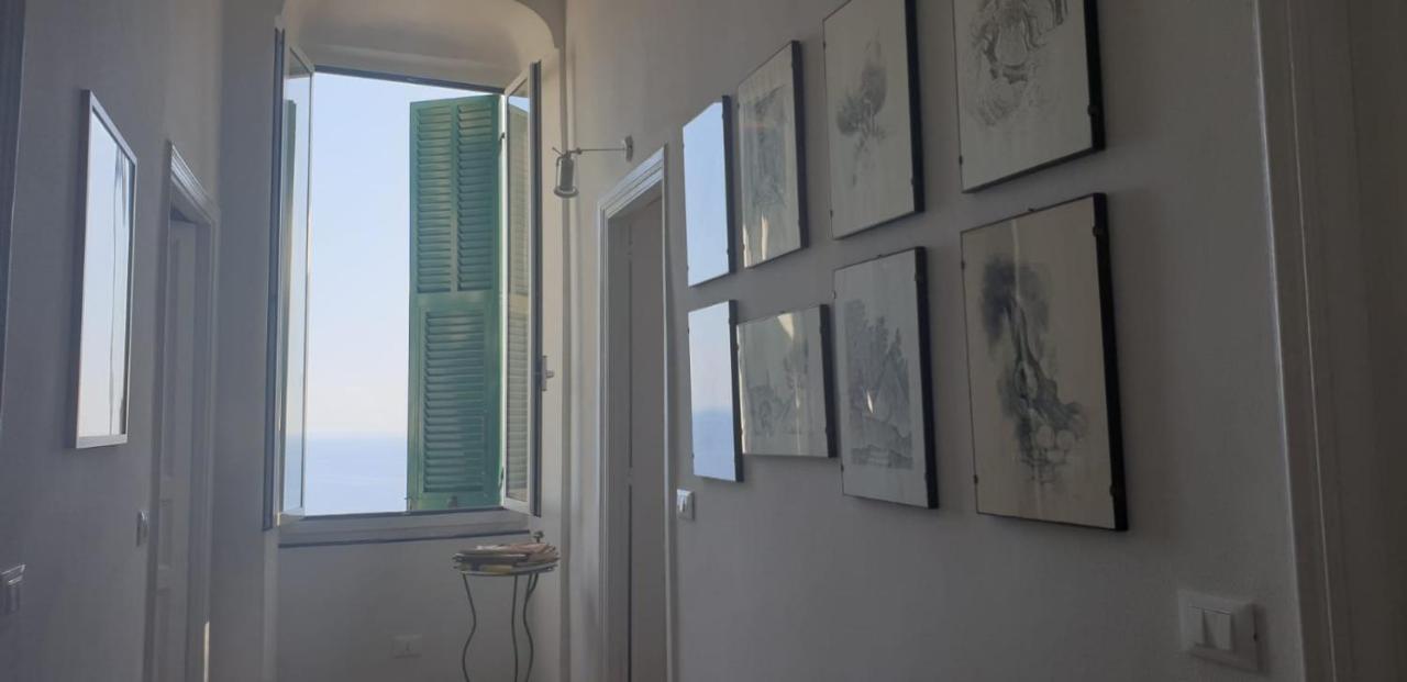 Appartamento Nel Borgo Con Splendida Vista Sul Mare Cervo Luaran gambar