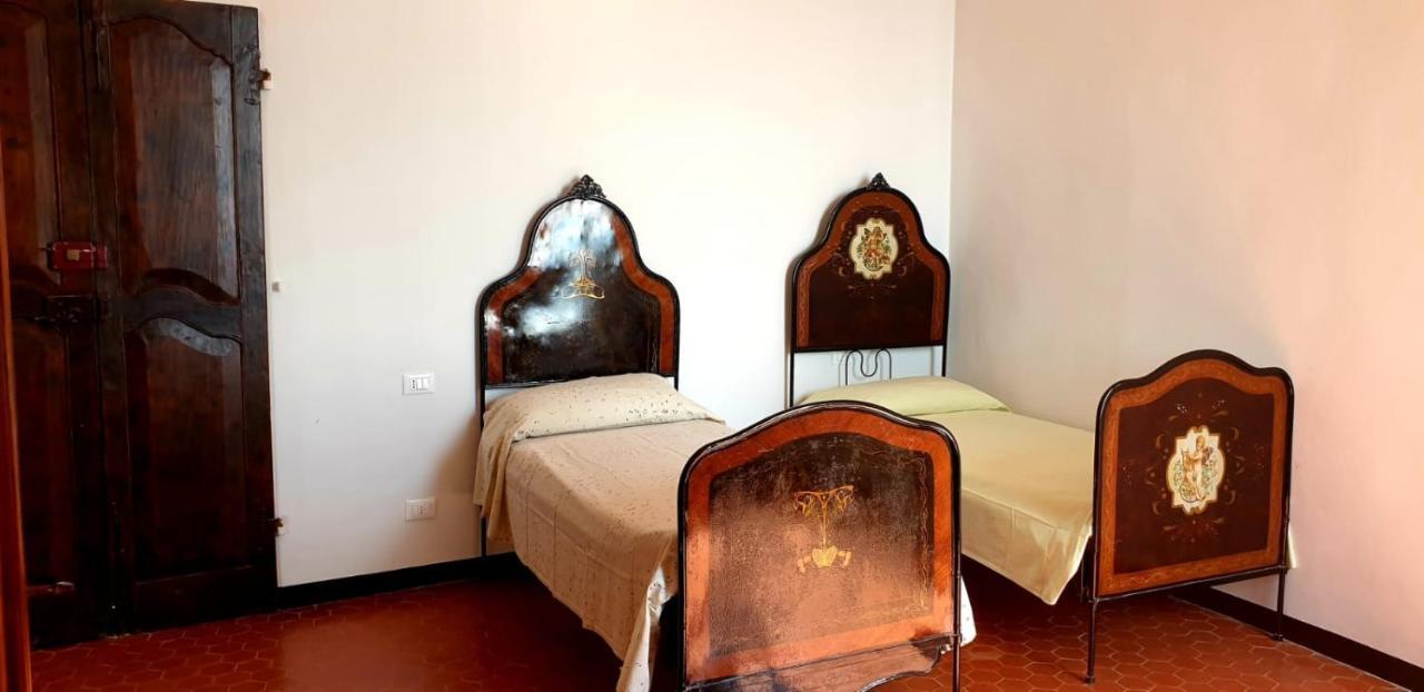 Appartamento Nel Borgo Con Splendida Vista Sul Mare Cervo Luaran gambar